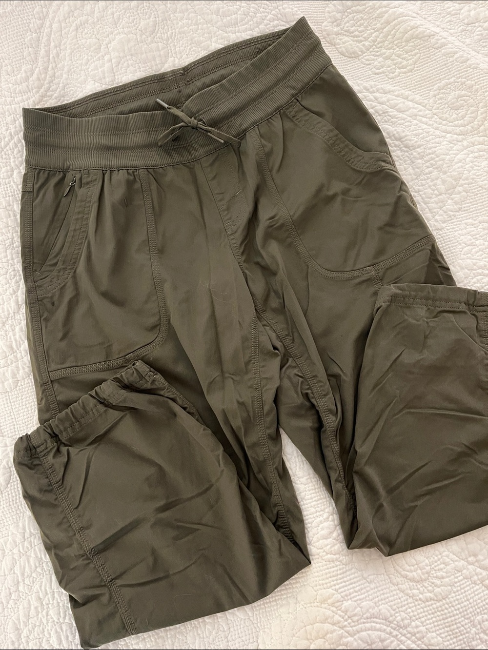 The North Face Olive Drawstring Jogger Pants M